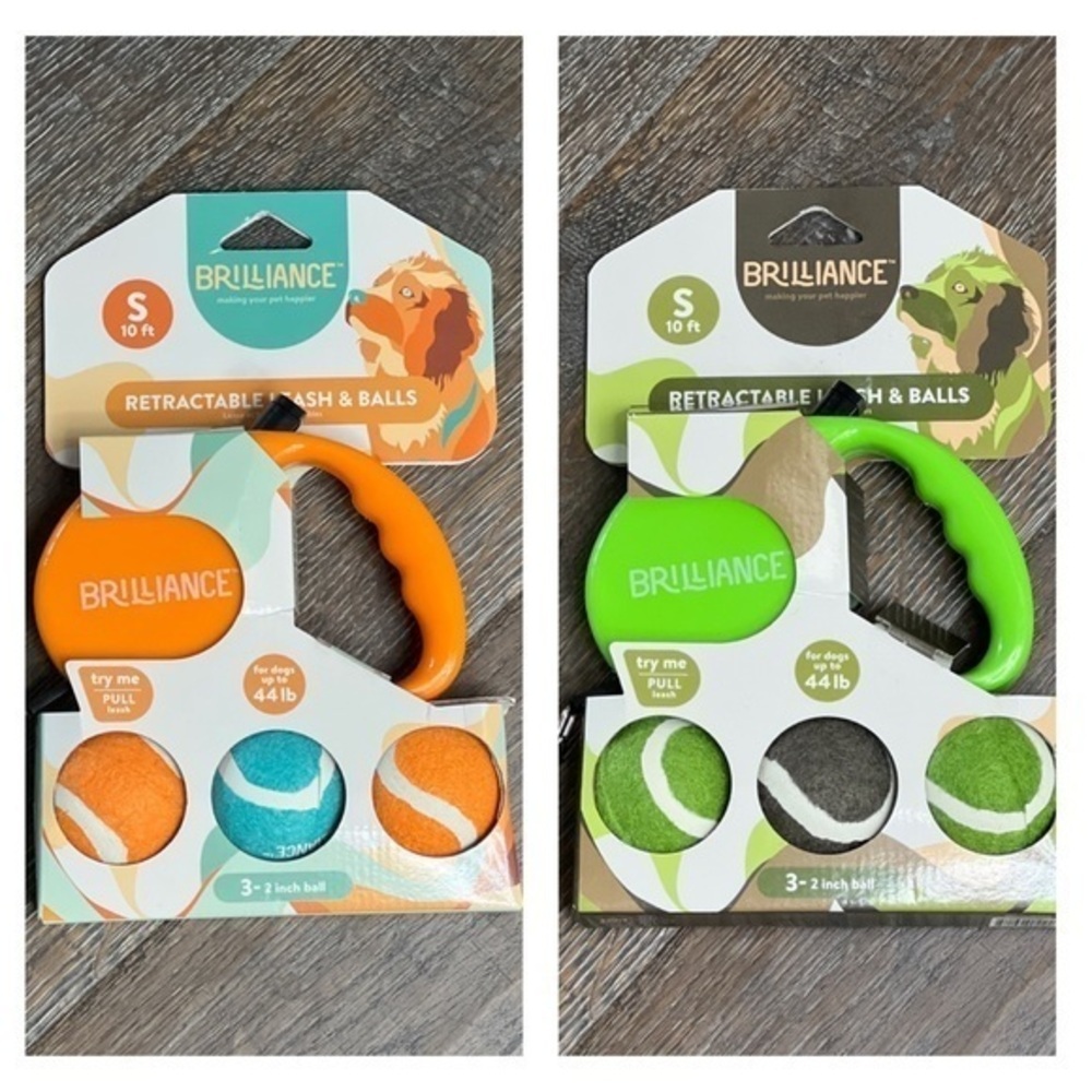 Brilliance, ‘Retractable Leach & 3 balls’ Orange or Green. SZ: 10ft leach. NWT